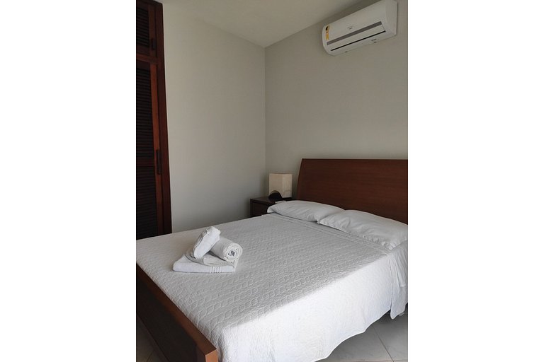 Apartamento com Vista Mar no Cond. Brisas do Amor
