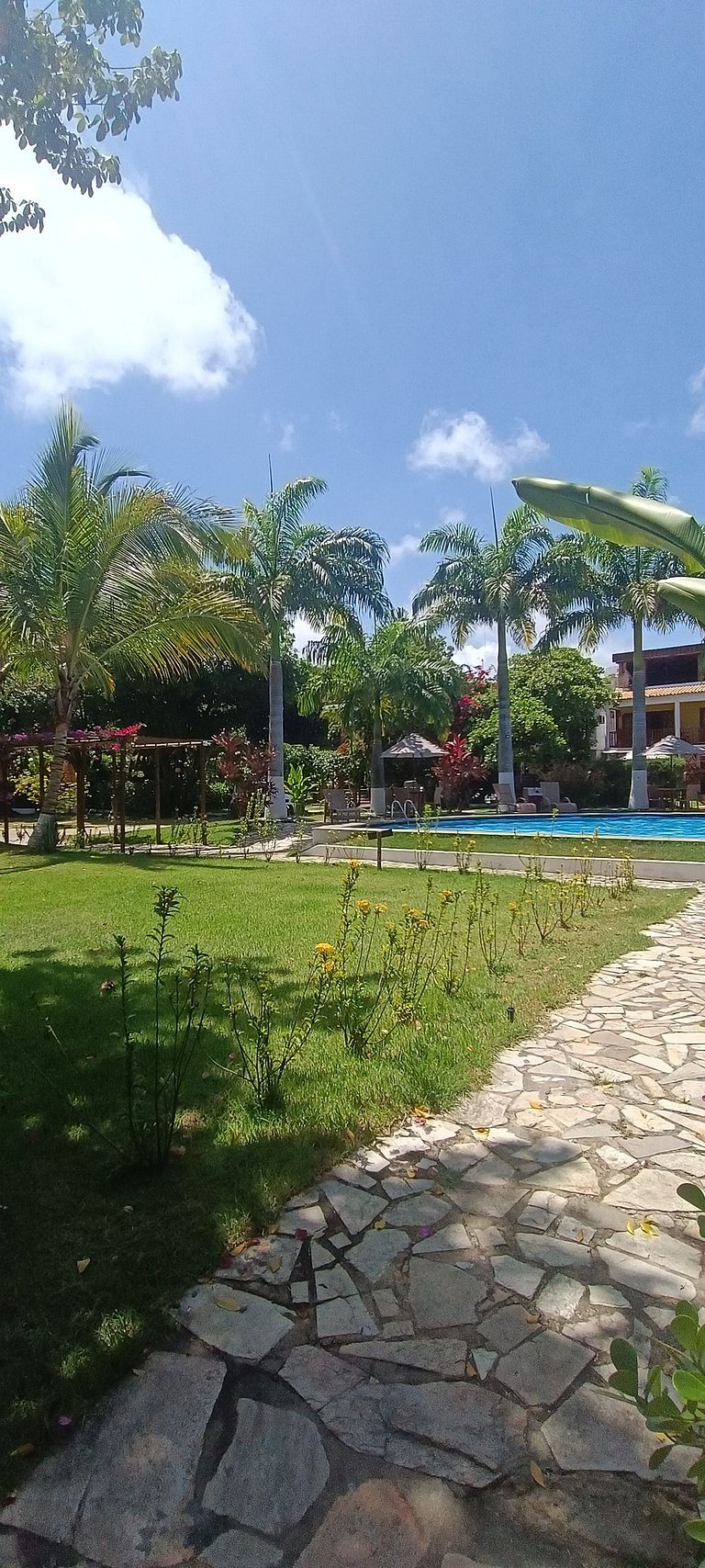Beautiful 2 stories holiday home with Ocean & Forest View