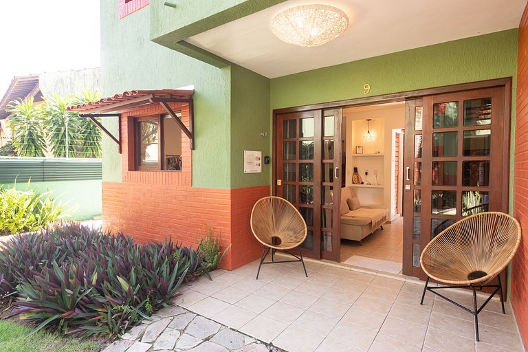 Conforto e Vista Mar em Pipa: Sobrado Central com 2 Suítes