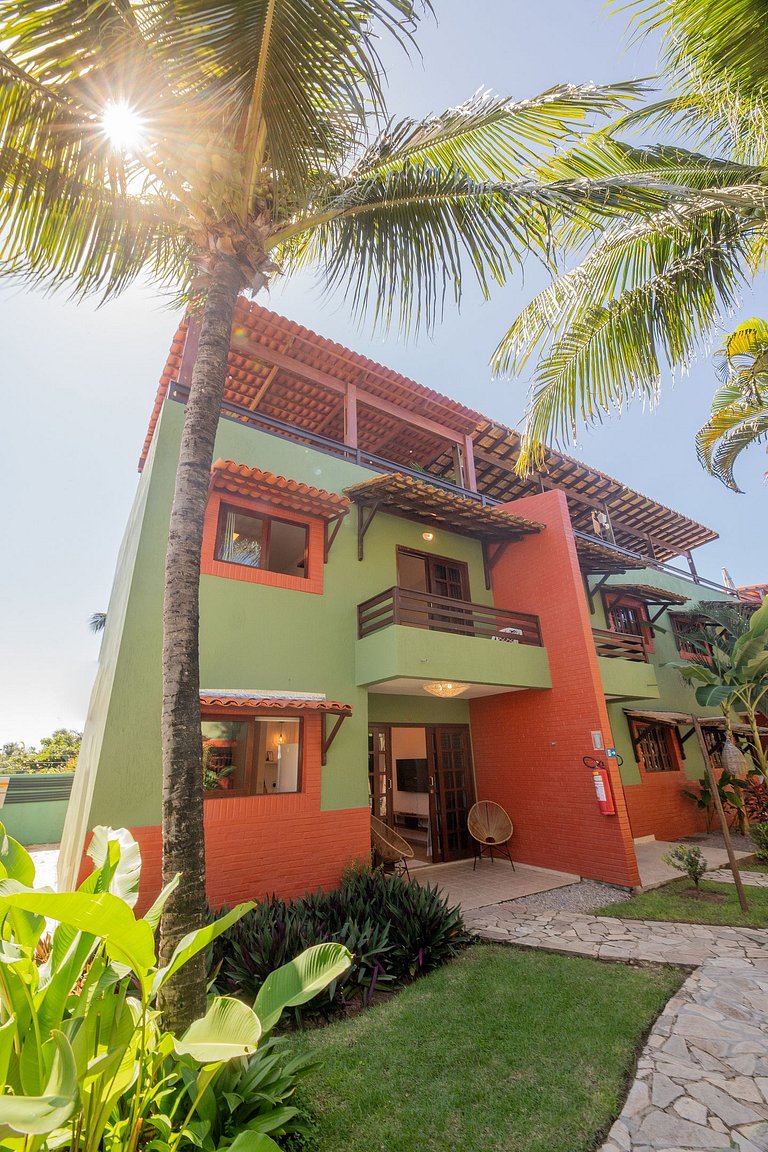 Conforto e Vista Mar em Pipa: Sobrado Central com 2 Suítes