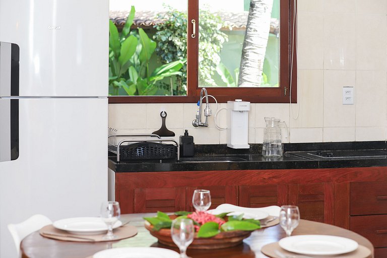 Conforto e Vista Mar em Pipa: Sobrado Central com 2 Suítes