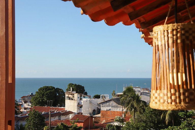 Conforto e Vista Mar em Pipa: Sobrado Central com 2 Suítes