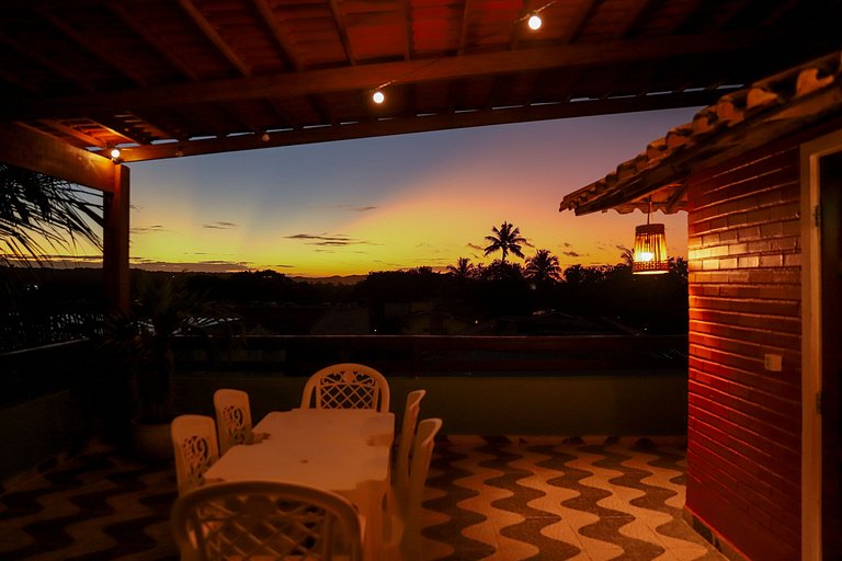 Stay in Style: Central Pipa Townhouse with Ocean View