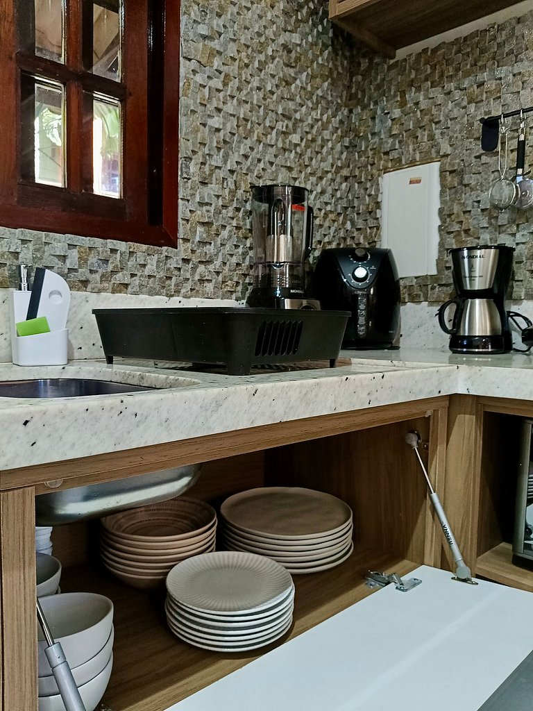 Colibri - Cozy Oceanview Stay in Central Pipa