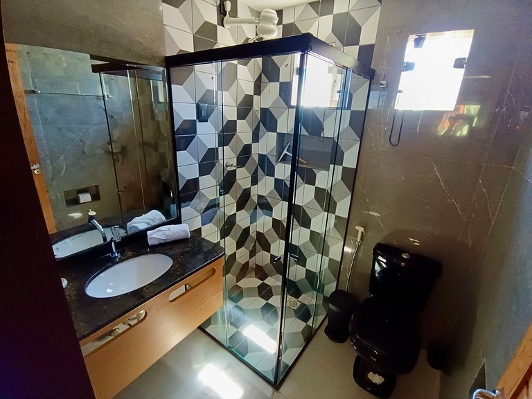 Colibri - Cozy Oceanview Stay in Central Pipa