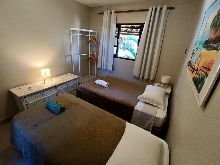 Colibri - Cozy Oceanview Stay in Central Pipa