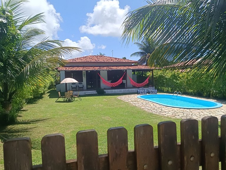 Casa c/ Piscina na Praia do Madeiro - Pet Friendly