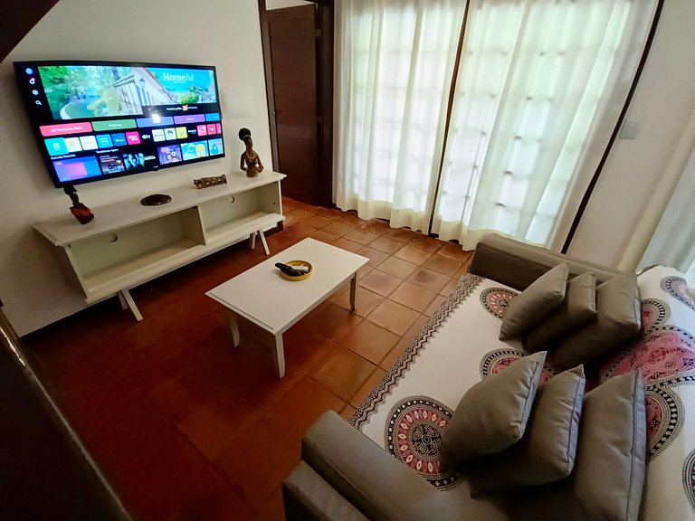 Casa Girassóis - 3 Suites / Rua da Praia do Amor