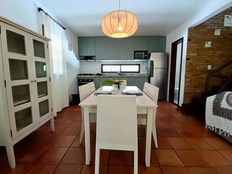 Casa Girassois / 3 Suites / Praia do Amor