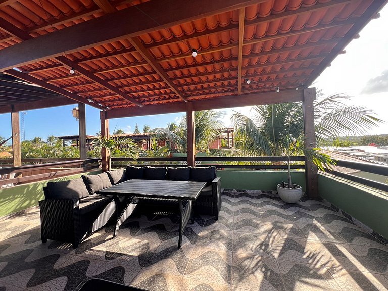 Conforto e Vista Mar em Pipa: Sobrado Central com 2 Suítes