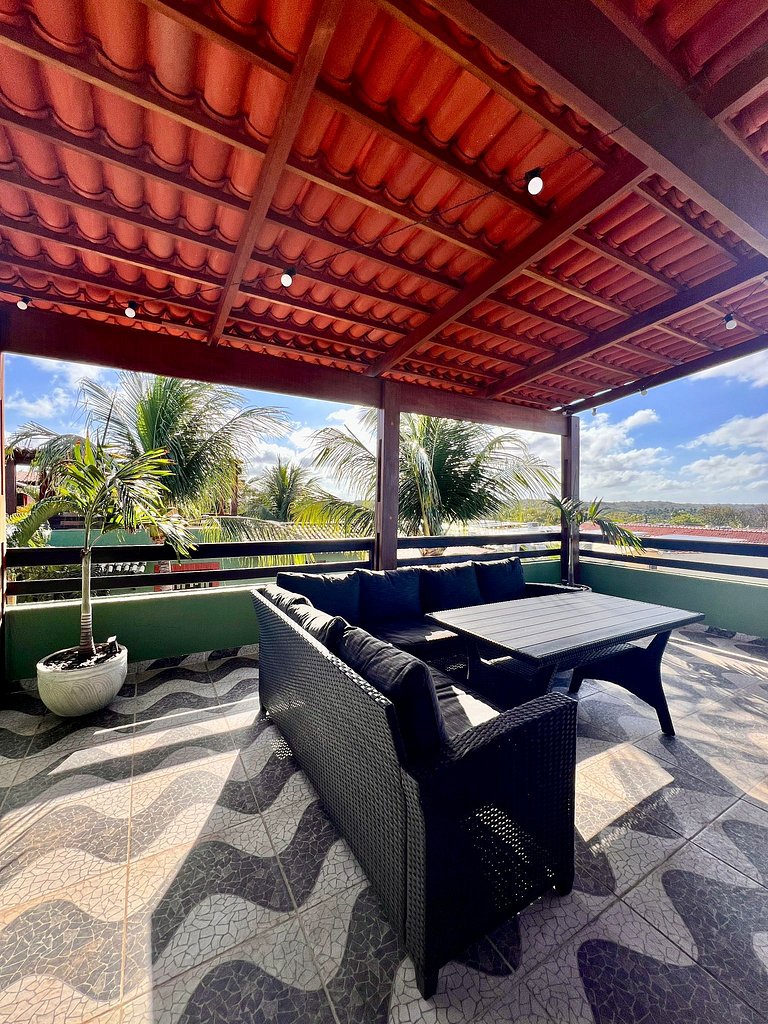 Stay in Style: Central Pipa Townhouse with Ocean View